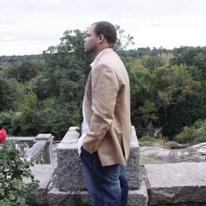 Meet your Posher, Travis